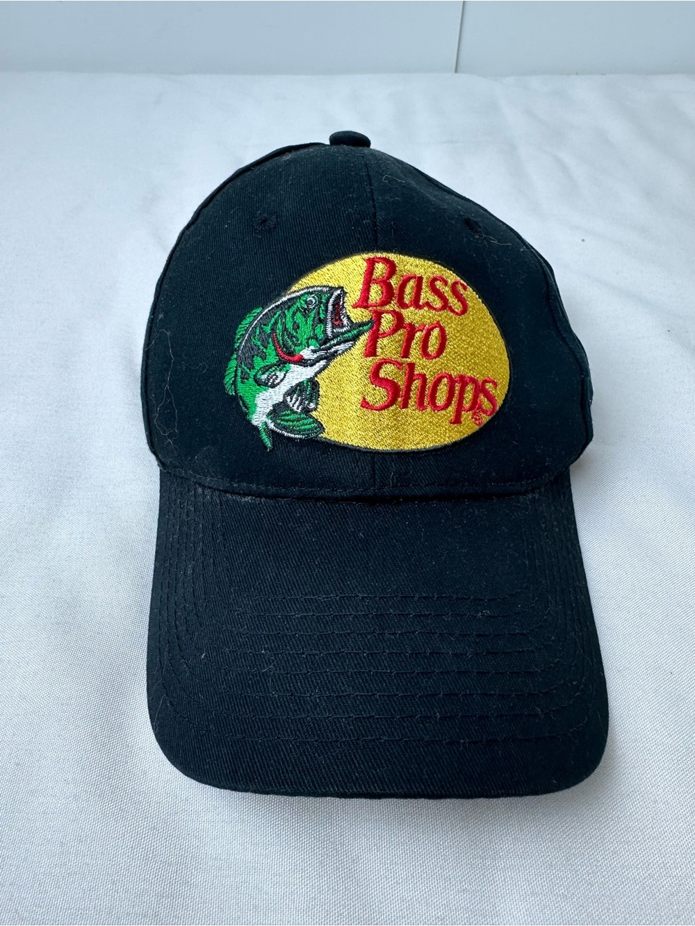Bass Pro Shops Hat Logo Fishing Hunting Trucker Cap Snapback BLACK No Mesh